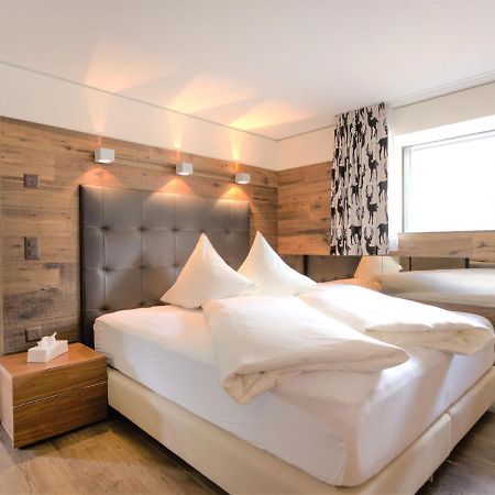 Apartment Chesa Piz Mezdi - St- Moritz By Interhome サンモリッツ エクステリア 写真